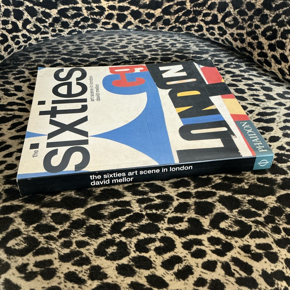 アート・デザイン・音楽 The Sixties: Art Scene in London 60's Art Scene in London by David Mellor (1994, Trade Paperback