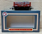 Dapol '00' Gauge "Barnsley Main" 8-Ton 5 Plank Open Wagon With Coal Load.
