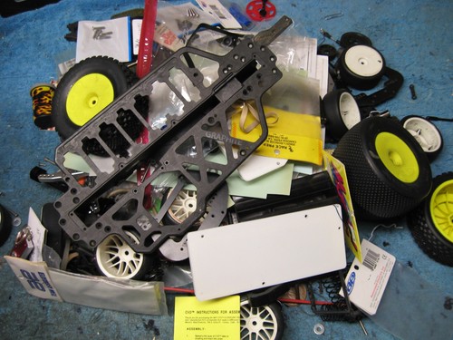 RC Trödel Posten Teile neu & gebraucht wie besehen keine Rücknahme Auto Losi AE XXXS HUDY & mehr #49