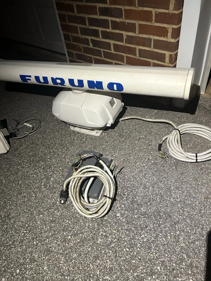 Radar Marino Furuno RDP 149 - UHD con 4′ ANT - RADAR Digital Add On - VX2 Foto 3 de 4