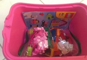 5585 LEGO Pink Brick Set