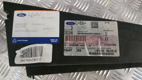 Ford S Max / Galaxy 2006-2015, Rear bracket for centre console 1511544 - Picture 2 of 2