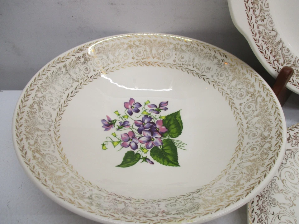 Cunningham & Pickett Springviolet 2 Salad Bowls--1 Veg Bowl -1 Cake Plate & More - Image 3 of 4