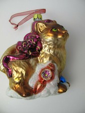 Christmas ornament cat in the snow 5" H Flaw