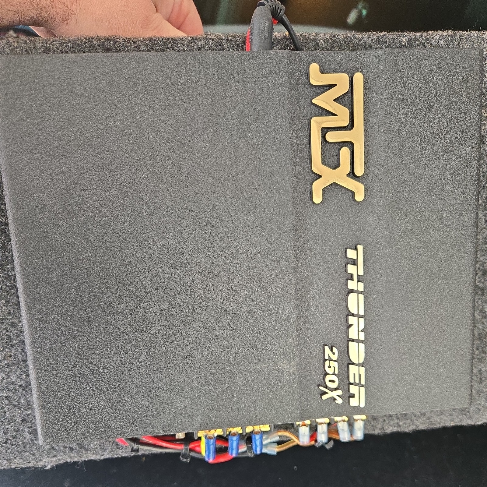MTX Thunder 250x  Car Audio Amplifier 200W Dynamic Power Bridged