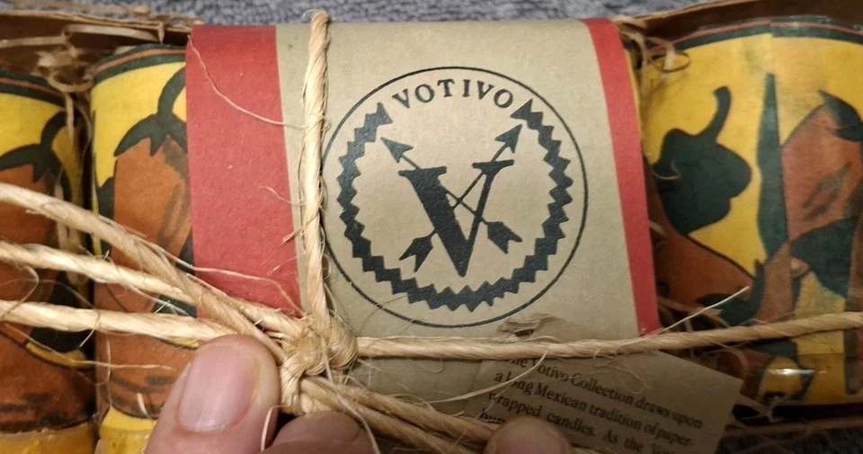 🌶️ Velas Votivo Hechas a Mano Papel Mexicano Envueltas 4x Pimientos Jalapeños Foto 4 de 4