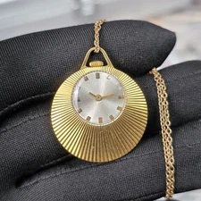 Chaika Neck Pendant Suspension Classic watch 1601A SU/USSR. Gold Plated 1980s