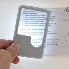 Portable 3X 6X Magnifier with LED Light Credit Card Size Pocket Magnifying Glass