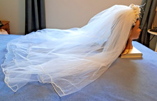 Vintage Floral Bridal Headpiece 2 Tiered Veil 42"w Satin Flowers Pearl Sprays