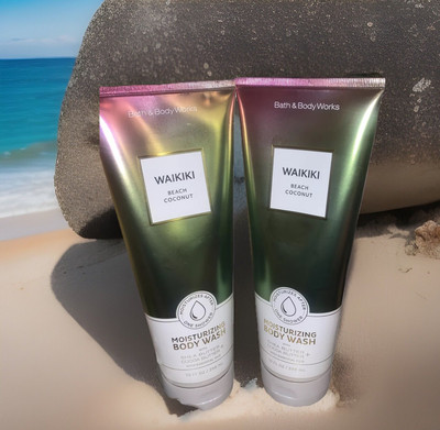 WAIKIKI BEACH COCONUT Moisturizing Body Wash - Set of 2- NEW 