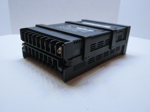 (NEW) OMRON K3TX-VD21A 100-240Vac 50/60Hz 15Va Voltage/Current Digital Meter - Picture 5 of 7