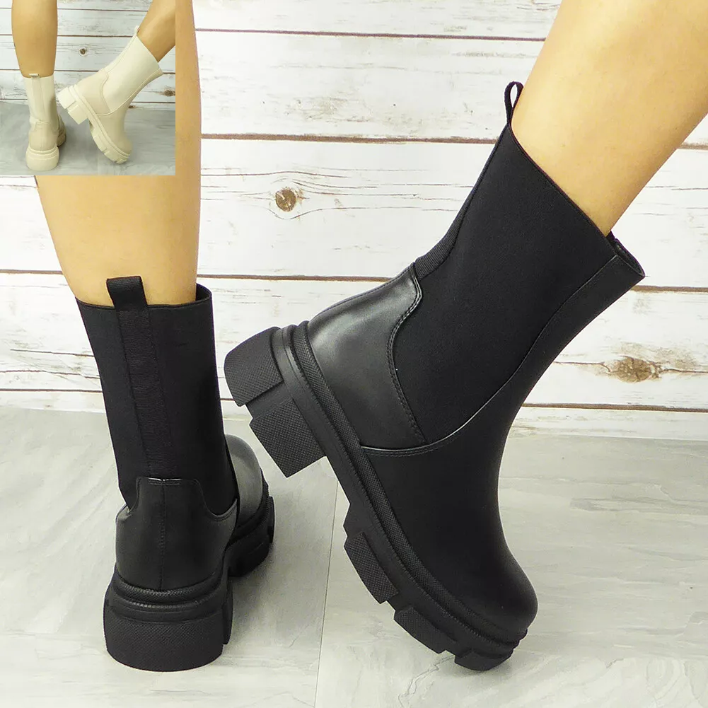Comfy chunky store boots