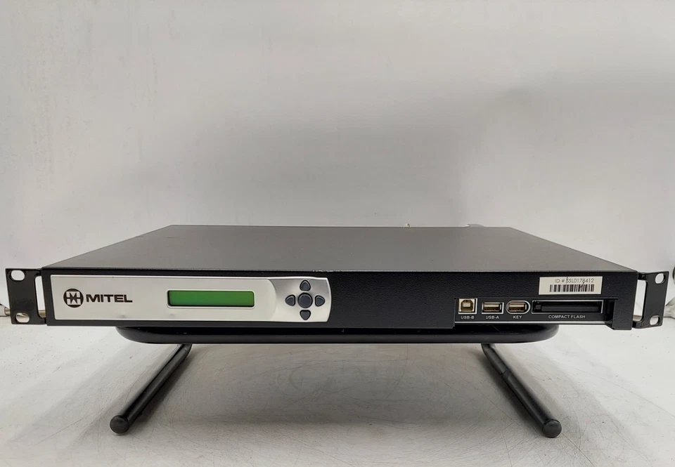 Mitel 580.1000 Network Communications System with 2x LSM-4 1x PM-1 cards - Image 2 of 4