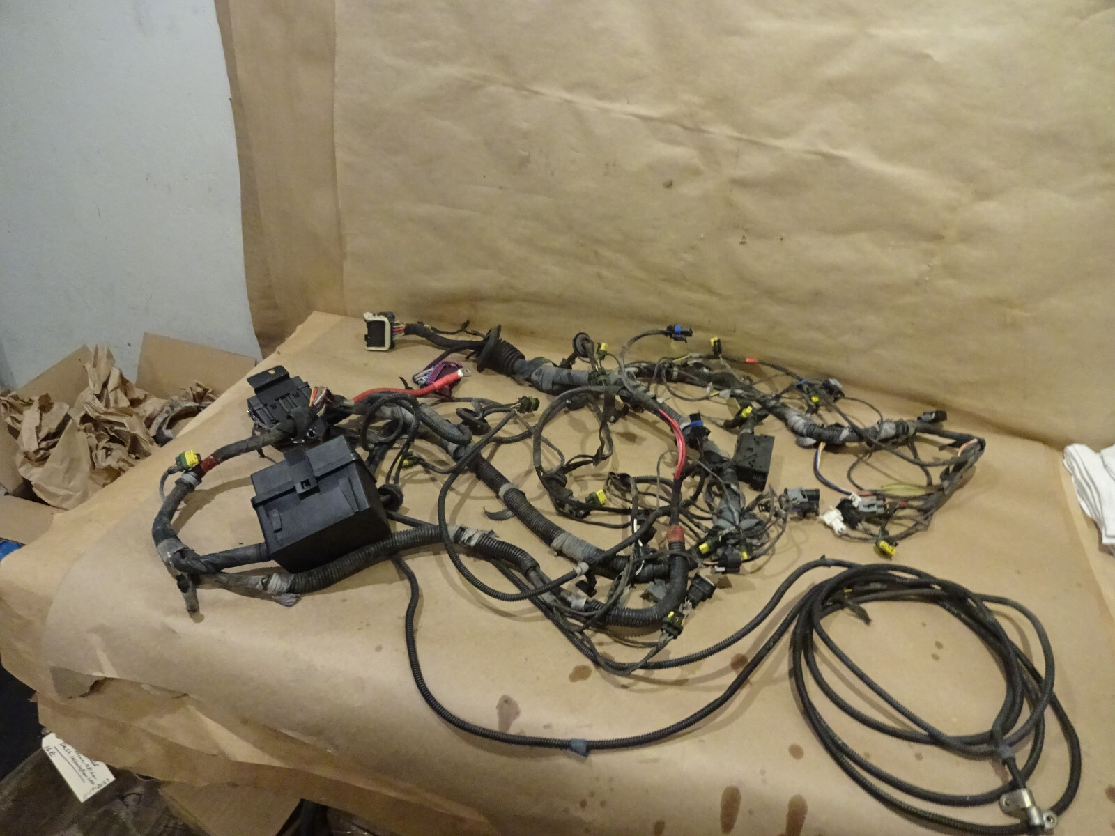Maserati 4200 Coupe 04-05 - Engine Compartment Wiring Harness P/N 200494