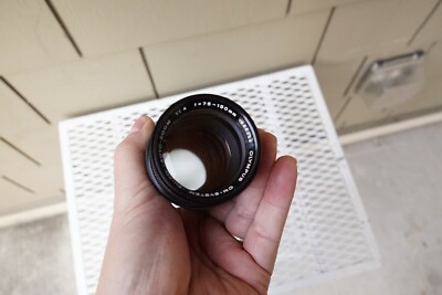 Olympus 75-150mm f/4 Japan OM-System Auto-Zoom Zuiko Manual Focus