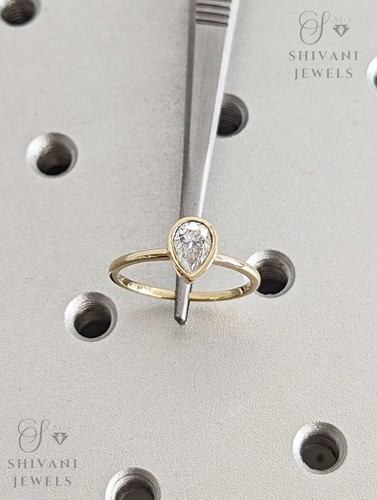 IGI Certified 1Ct Pear Lab Grown Diamond Solitaire Solid Gold Ring For Women - Picture 6 of 7