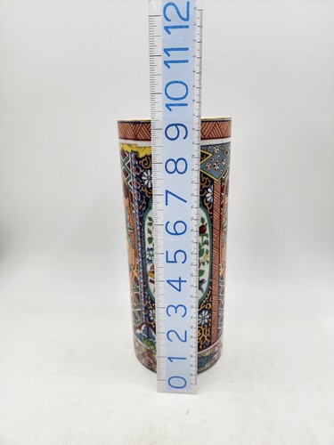 Vintage Japanese Imari Arita 9.75" Gold Trimmed Porcelain Floral Vase - Picture 9 of 9