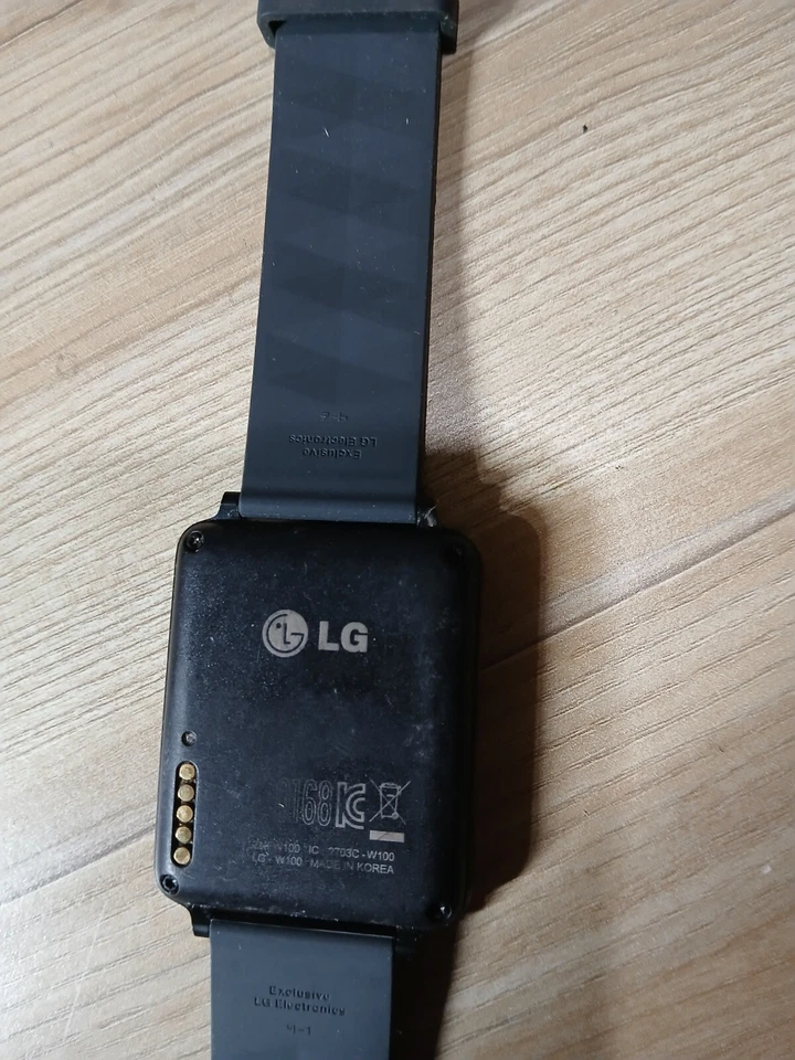 Reloj inteligente LG G - W100 - 4 GB - blanco Android - LGW100 Foto 3 de 4