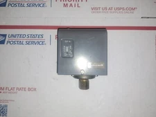 HONEYWELL PA404A 1033 PRESSURETROL CONTROL - for Steam Boiler 1009