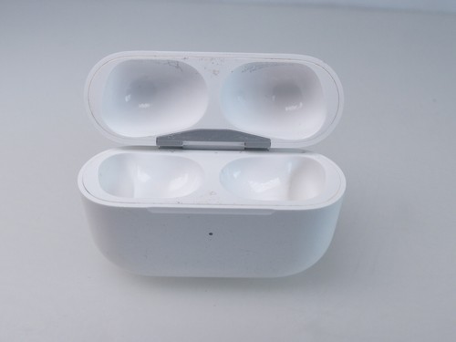 Apple AirPods Pro 2. Etui ładujące Generation A2700 Ligthning PUSTE #169