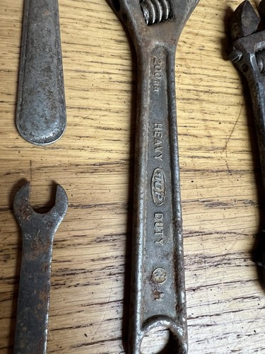 Lotto Lavoro Vintage Metallo Vecchie Tenditori Arrugginiti, Artiglio Misto x18 - Foto 14 di 15