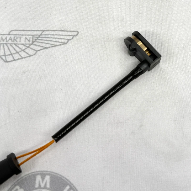 Sensor de desgaste de pastillas de freno delanteras Dodge Sprinter 2500 3500 2007-2009 BS1071.02 Foto 4 de 4