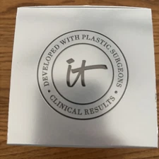 It Cosmetics Bye Bye Makeup 3 in 1 Melting Cleansing Balm