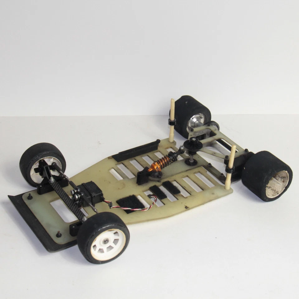 Vintage R/C Team Associated RC10L Pan Car Chassis - For Parts/Repair 🏎️ - Image 4 of 4