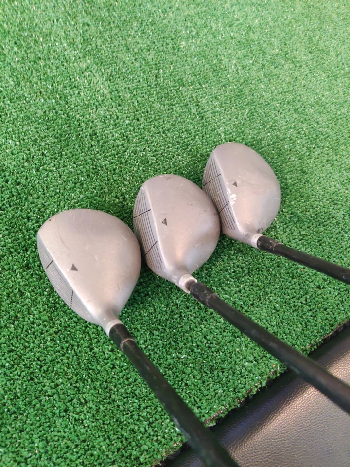 Wilson Mid Size Driver 3-5 Wood Set Titanium Composite Graphite Shaft Regular - Image 4 of 4