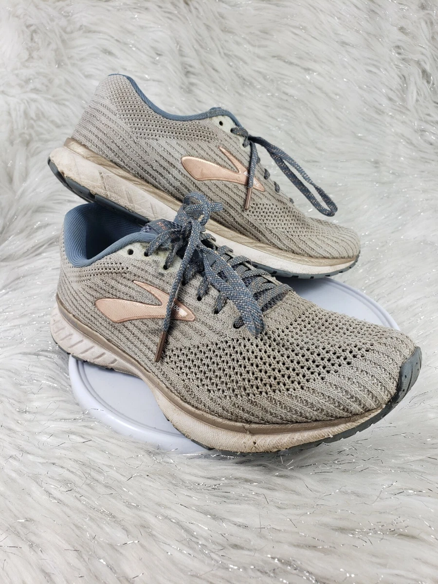 Rose gold top brooks shoes