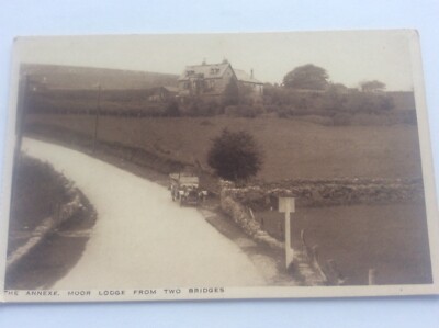 Princetown Postkarte Zwei Brücken Hotel Nebengebäude Moor Lodge Dartmoor Devon altes Auto 