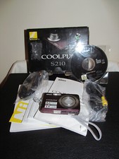 Nikon Coolpix S210 Camera/Cables/Disc/Box/Battery Bundle For Parts or Repair