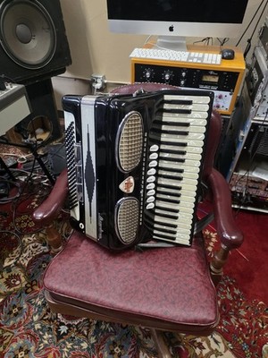 Excelsior Accordiana Model 320 Piano Accordion Made in Italy 41/120