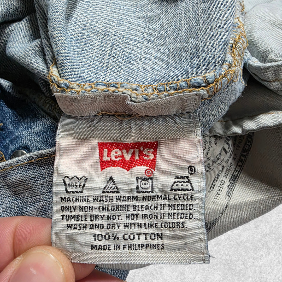 Levi’s 501 Jeans W34 L32 Blue Straight Leg 2005 Y2K Distressed Men’s image 4
