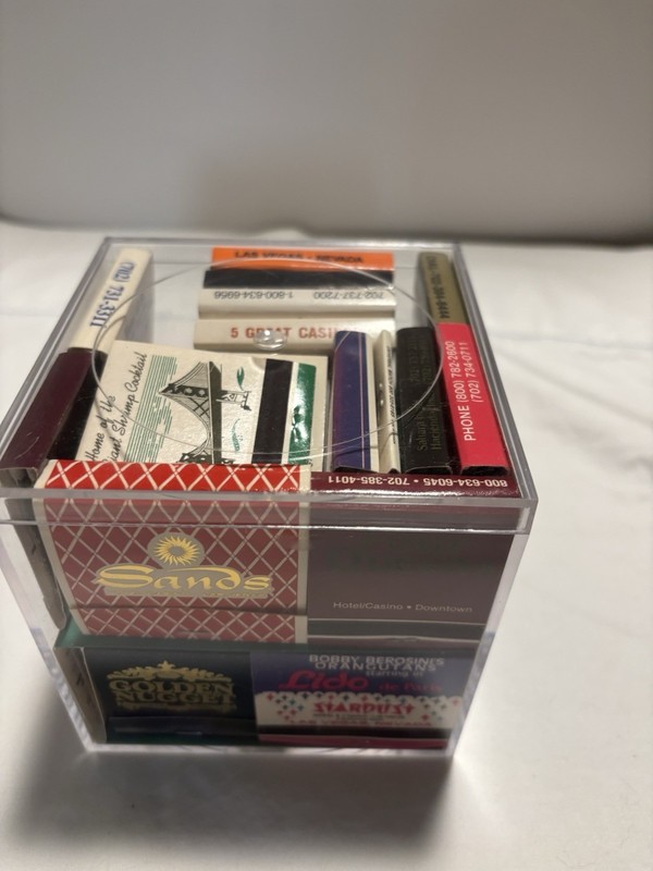 Vtg Casino Matches. Las Vegas 28 Books Of Matches