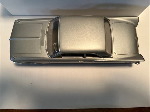 1961 Mercury Comet Plastic Promo Model 1/25 Scale Silver - Picture 2 of 10