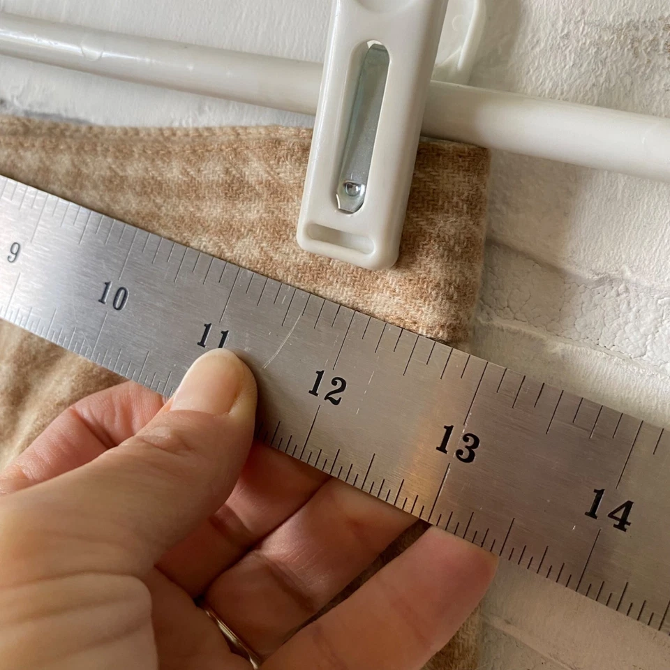 Alfred Sung Vintage High-Waisted Camel Hair Skirt Size 6 Beige White Houndstooth - Image 3 of 4