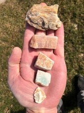 Raw Moonstone Stone, Natural Moonstone from India