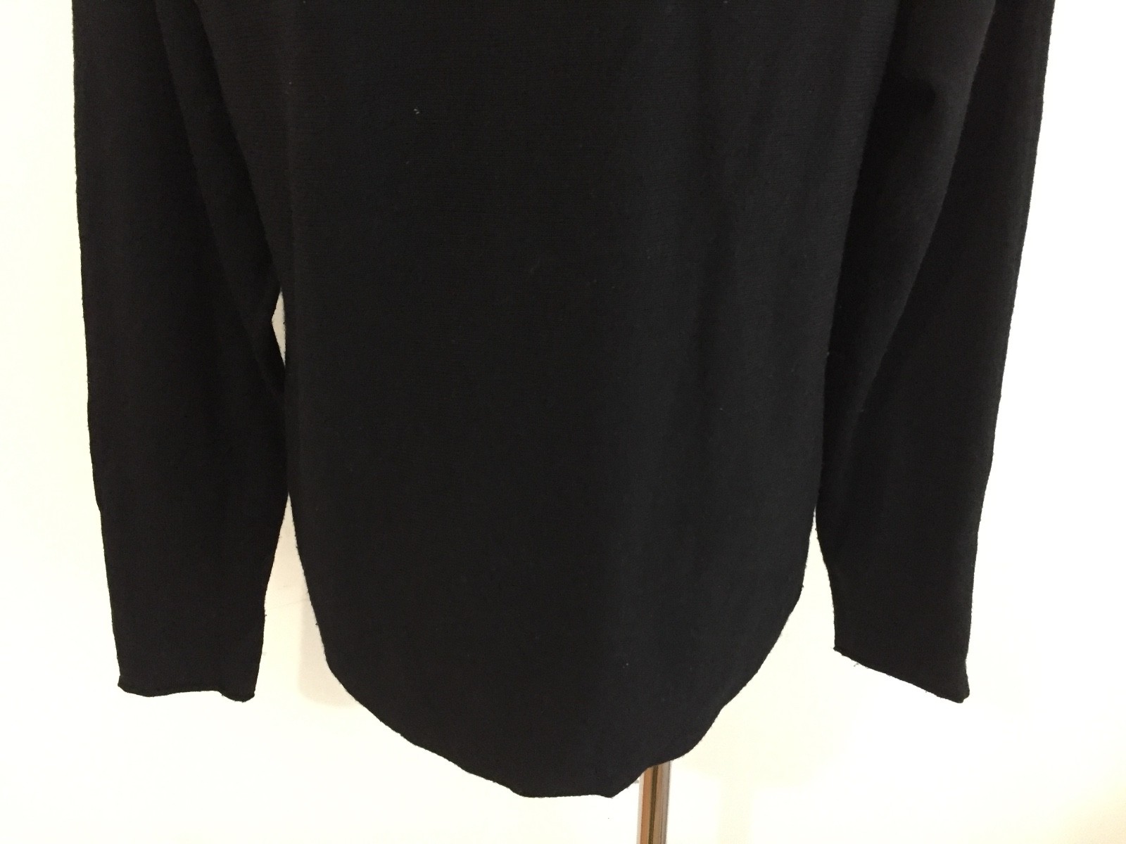Joan Vaas Studio Crewneck Sweater Knit Top Black Size M