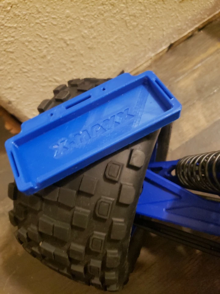 Bandeja de batería Traxxas x-maxx 8s Foto 2 de 3