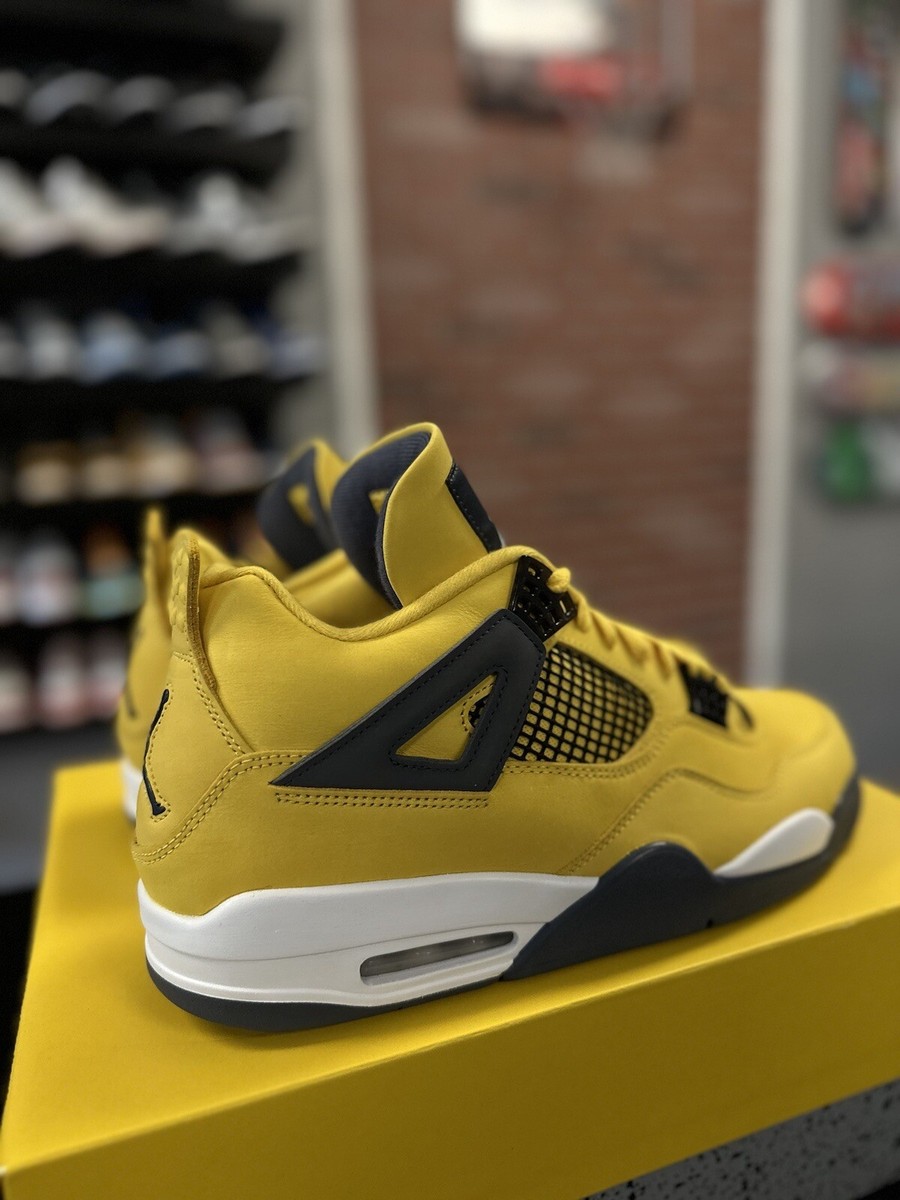 Nike Air Jordan 4 Retro Lightning 2021 Mens Size 12 Tour Yellow