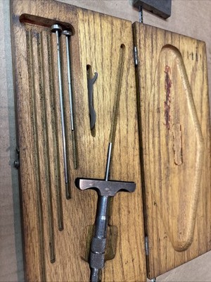 Brown & Sharpe 607 Depth Micrometer 0-3''  .001'' 2.5''w Base Vintage