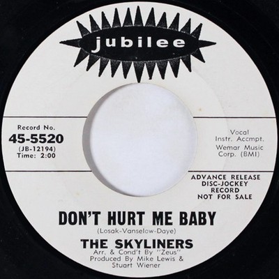 The Skyliners - Don't Hurt Me Baby / I Run To You (7'') (Near Mint (NM or M-)) - 