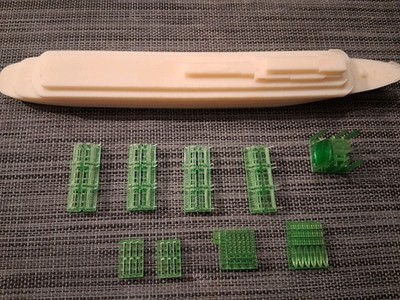 Wilhelm Gustloff 1:700 Modellbau Ray Modellschiff