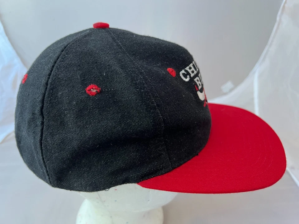 Antigo anos 90 Chicago Bull Snapback Algodão Preto/Vermelho Licenciado NBA RARO! - Imagem 4 de 4