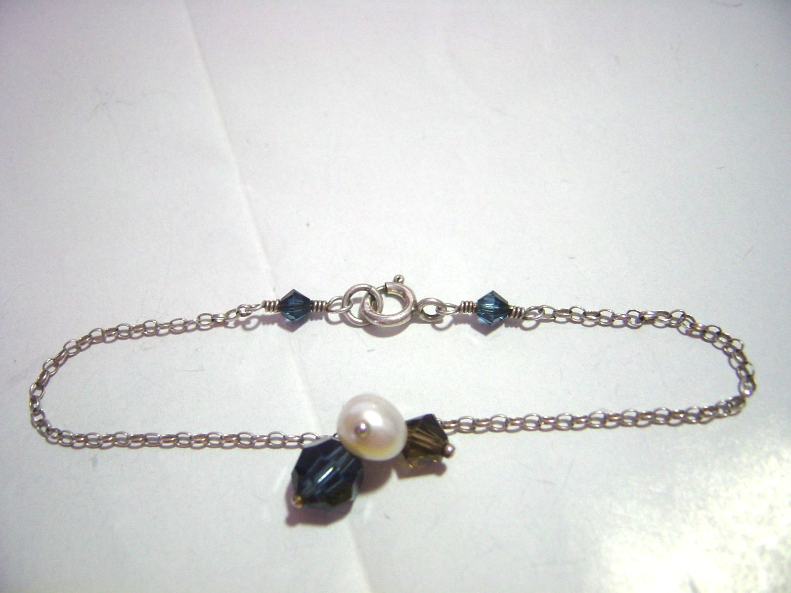 Superb Solid Silver Delicate Bracelet-Quality Pea… - image 3