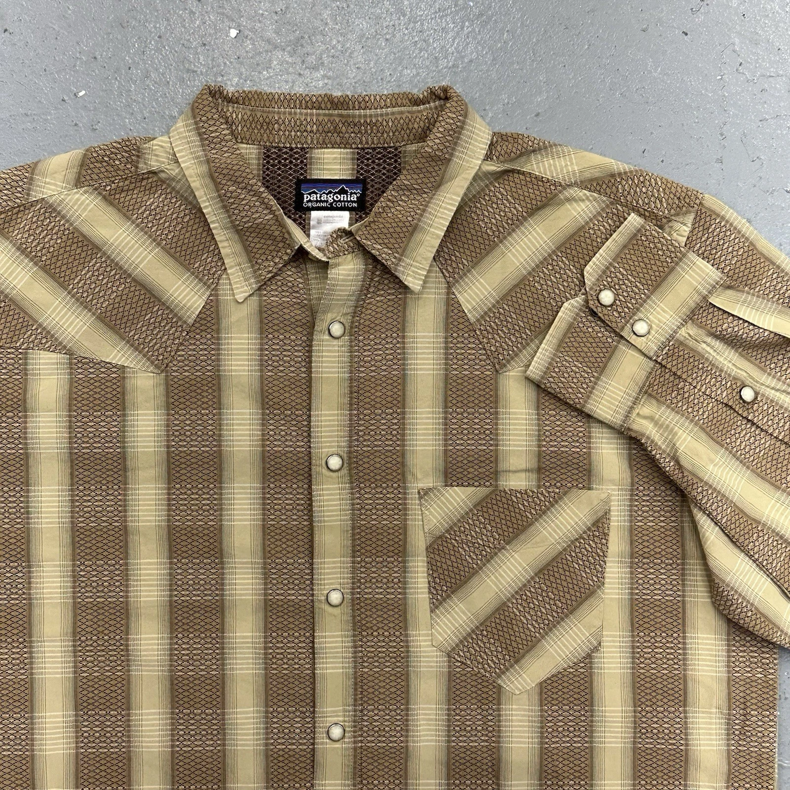 Patagonia Wisco Shirt Mens Large Long Sleeve Western Pearl Snap Brown Plaid