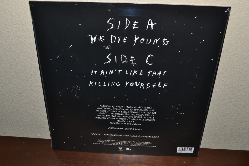 Vinyl Lot - Alice In Chains SEALED We Die Young RSD-Tool Opiate NM Extended Play Foto 3 de 4