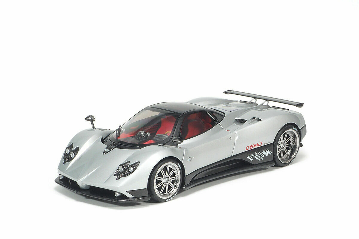 1/18 Almost Real パガーニ ゾンダ F 2005 1/18 Pagani Zonda F 2005 Mercurio Grey Model Car by Almost