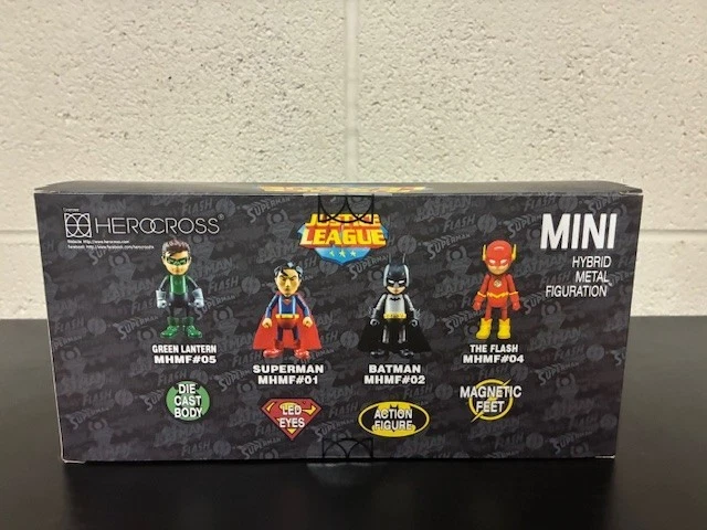Lote de 4 mini figuras de acción Herocross serie Justice League DC Comics raro Foto 3 de 4